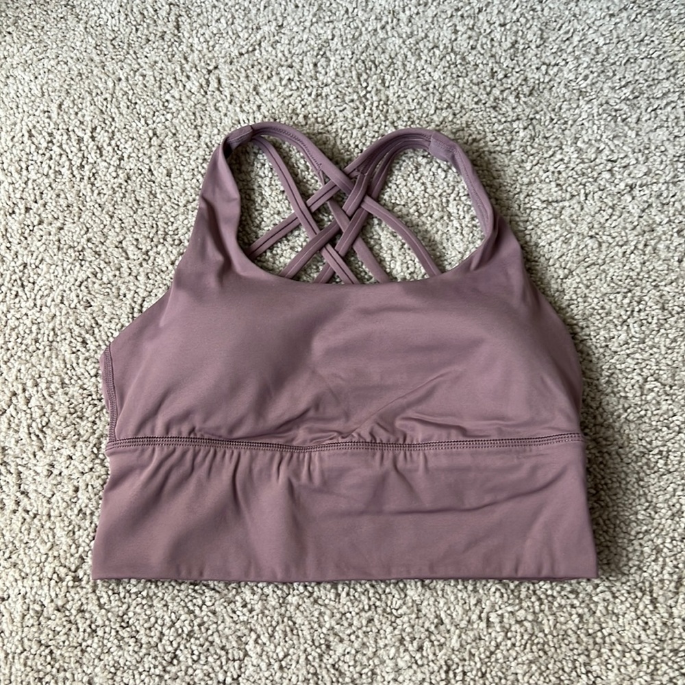 Cross cross sports bra